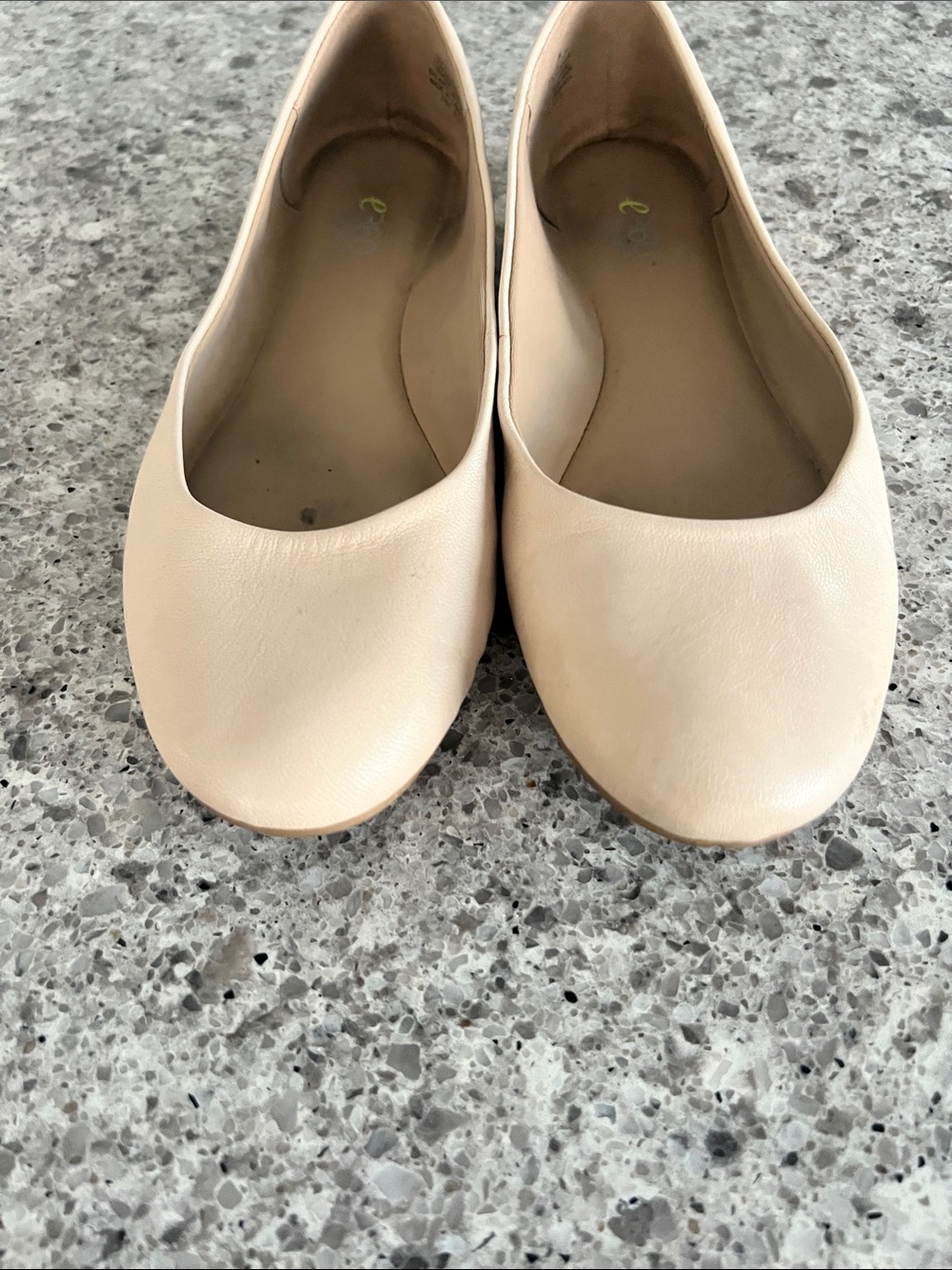 Easy Spirit Women's Beige Ballet Flats